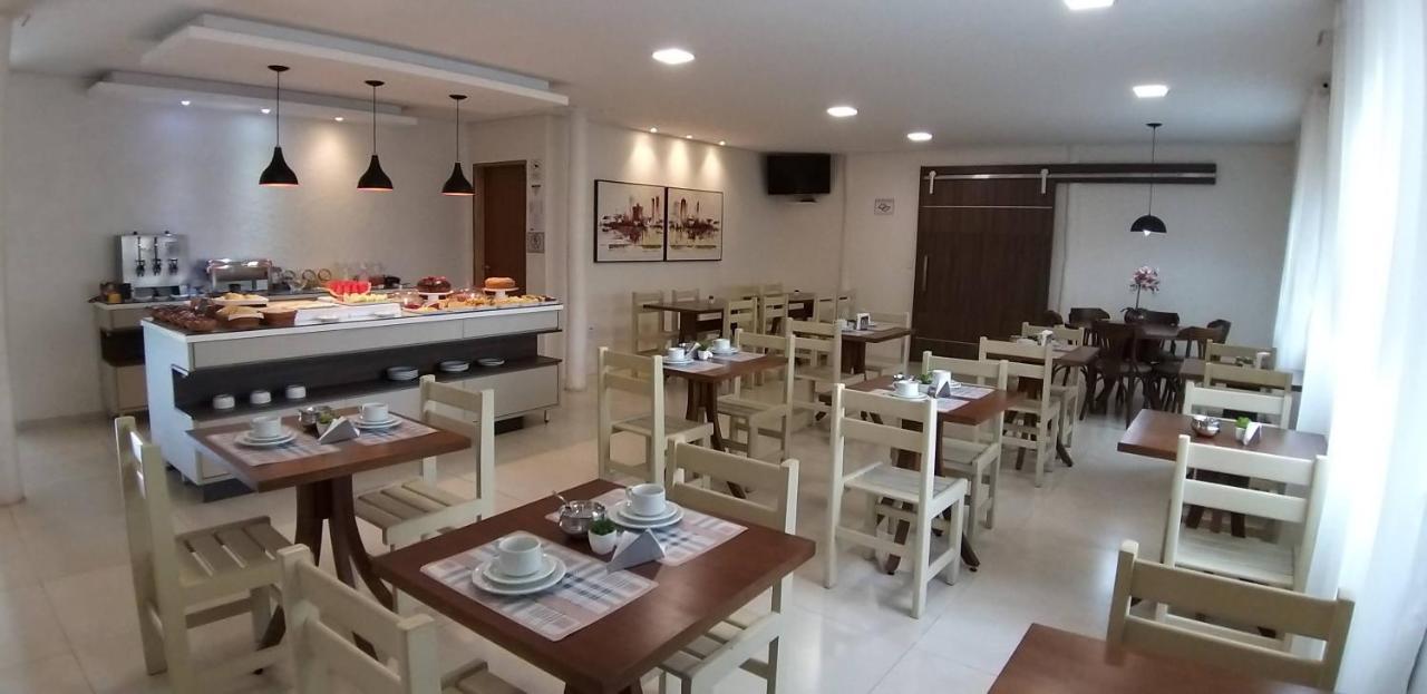 Agape Hotel Cesário Lange Esterno foto
